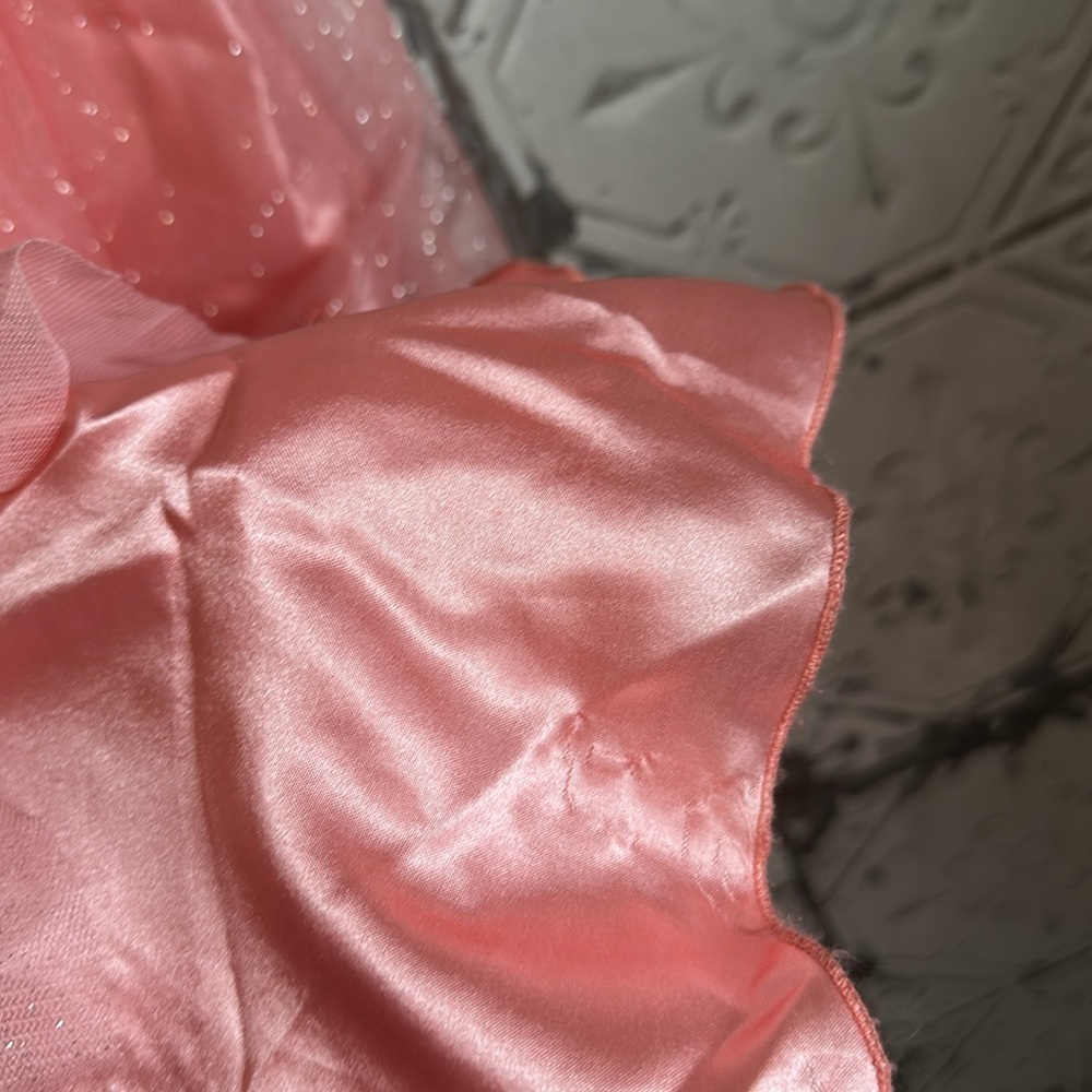 Elegant Pink Strapless sparkly prom dress Gown - Picture 4 of 9